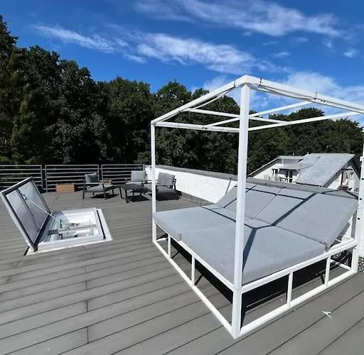 Villa S&M